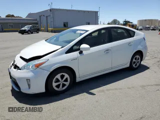2015 Toyota Prius Four with VIN JTDKN3DU2F1997448, listed as a Copart auction lot 62130715 with 208,098 mi miles and Salvage title. Bid and sale history available at DreamBid. Image 1.
