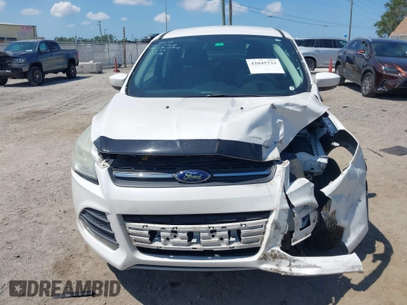 2014 Ford Escape SE with VIN 1FMCU0G93EUD22536, listed as a IAAI auction lot 42045733 with 145,983 mi miles. Bid and sale history available at carsss.com. Image 12.