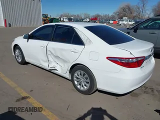 2015 Toyota Camry XLE with VIN 4T4BF1FK7FR465495, listed as a IAAI auction lot 41684622 with 126,543 mi miles and . Bid and sale history available at carsss.com. Image 2.