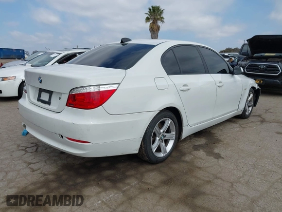 2010 BMW 5 Series 528i with VIN WBANU5C53AC460104, listed as a IAAI auction lot 42136658 with 107,031 mi miles and . Bid and sale history available at carsss.com. Image 4.