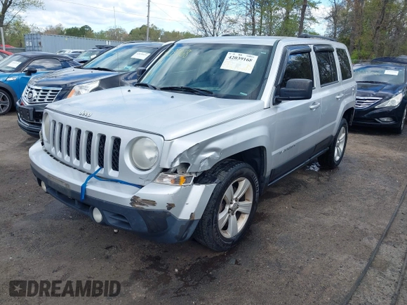 2011 Jeep Patriot Sport with VIN 1J4NF1GBXBD118483, listed as a IAAI auction lot 42039168 with 174,048 mi miles. Bid and sale history available at carsss.com. Image 17.