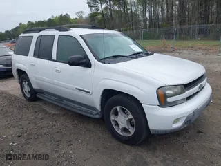 2004 Chevrolet TrailBlazer EXT LT with VIN 1GNES16S146141698, listed as a IAAI auction lot 41886745 with 214,656 mi miles. Bid and sale history available at carsss.com. Image 1.