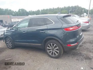 2019 Lincoln MKC Reserve with VIN 5LMCJ3D99KUL07269, listed as a IAAI auction lot 42498672 with 39,315 mi miles and . Bid and sale history available at DreamBid. Image 15.