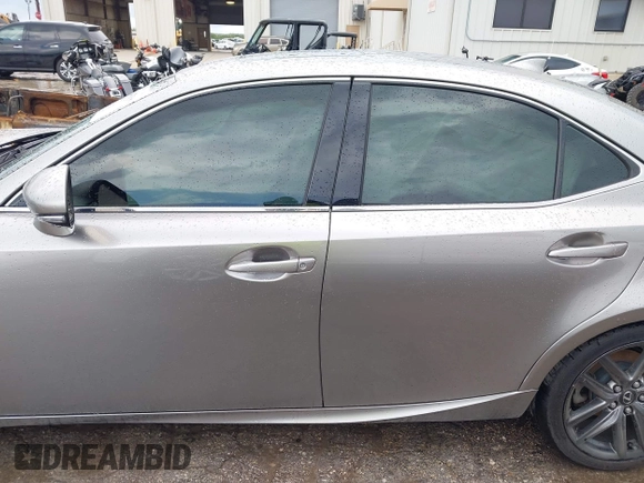 2015 Lexus IS 250 with VIN JTHCF1D28F5022738, listed as a IAAI auction lot 42487636 with 104,789 mi miles and . Bid and sale history available at DreamBid. Image 14.