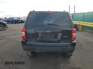 2017 Jeep Patriot Sport SE z VIN 1C4NJRBB3HD107313, wystawiony jako Copart lot #51709785 z przebiegiem 115 268 mil mil oraz Szkoda całkowita • Salvage title. Historia ofert i sprzedaży dostępna na DreamBid. Obrazek 6.