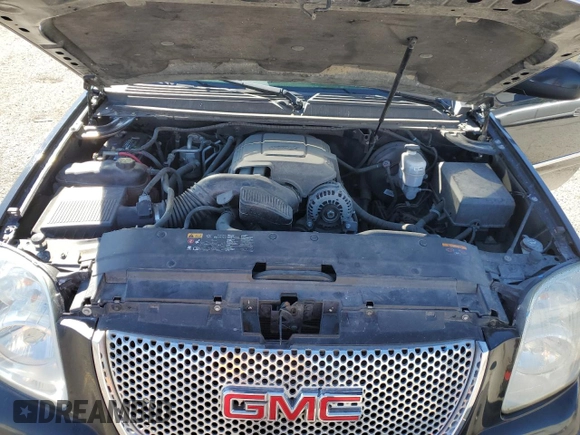 2014 GMC Yukon Denali with VIN 1GKS2EEF3ER126843, listed as a Copart auction lot 46298535 with 72,297 mi miles and Salvage Title. Bid and sale history available at carsss.com. Image 12.