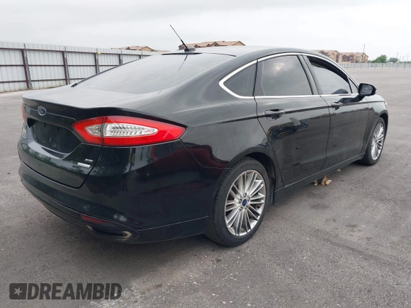 2016 Ford Fusion SE with VIN 3FA6P0H90GR250508, listed as a IAAI auction lot 42163610 with 210,560 mi miles and . Bid and sale history available at carsss.com. Image 4.
