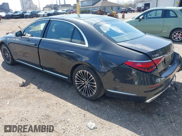 2023 Mercedes-Benz S 580 z VIN W1K6G7GB8PA189254, wystawiony jako IAAI lot #41934572 z przebiegiem 32 213 mil mil oraz . Historia ofert i sprzedaży dostępna na DreamBid. Obrazek 3.