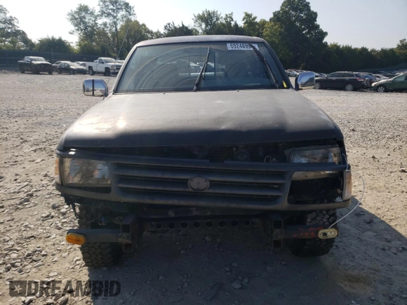 1997 Toyota T100 SR5 with VIN JT4UN24D8V0043620, listed as a Copart auction lot 86747534 with 185,470 mi miles and Salvage Title. Bid and sale history available at DreamBid. Image 5.
