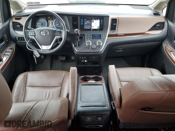 2017 Toyota Sienna XLE z VIN 5TDDZ3DC3HS167023, wystawiony jako Copart lot #53634675 z przebiegiem 12 003 mil mil oraz Szkoda całkowita • Salvage title. Historia ofert i sprzedaży dostępna na DreamBid. Obrazek 8.