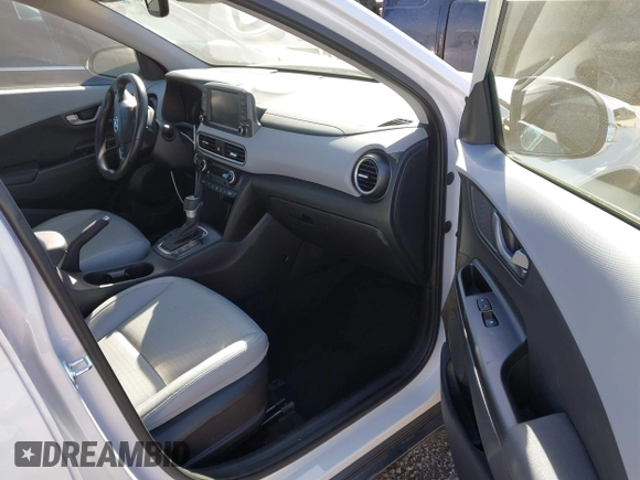 2020 Hyundai Kona Ultimate with VIN KM8K53A55LU556724, listed as a IAAI auction lot 41370388 with 23,651 mi miles. Bid and sale history available at carsss.com. Image 5.