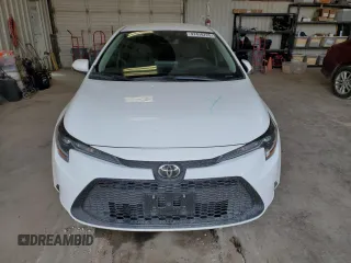 2022 Toyota Corolla LE with VIN 5YFEPMAE1NP390199, listed as a Copart auction lot 47470725 with 24,746 mi miles and Clean Title. Bid and sale history available at carsss.com. Image 5.