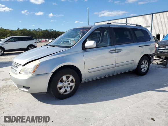 2009 Kia Sedona LX with VIN KNDMB233696315862, listed as a Copart auction lot 76493774 with 178,981 mi miles and Salvage Title. Bid and sale history available at carsss.com. Image 1.