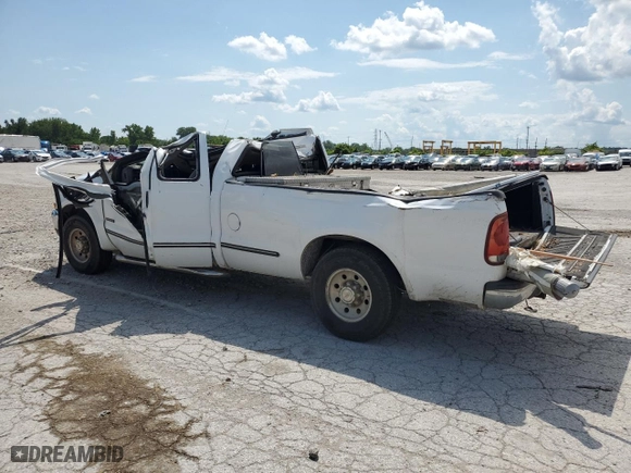 1999 Ford Super Duty F-250 XL with VIN 1FTNX20F2XEC42996, listed as a Copart auction lot 63616344 with 0 mi miles and Salvage Title. Bid and sale history available at carsss.com. Image 2.