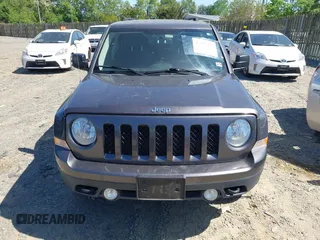 2017 Jeep Patriot High Altitude with VIN 1C4NJRFB8HD190411, listed as a IAAI auction lot 42145467 with 149,293 mi miles. Bid and sale history available at carsss.com. Image 12.