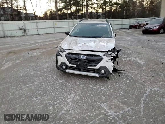 2024 Subaru Outback Limited XT with VIN 4S4BTGND5R3273589, listed as a Copart auction lot 82640314 with 9,312 mi miles and Salvage title. Bid and sale history available at DreamBid. Image 10.