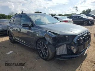 2020 Audi SQ7 z VIN WA1AWAF76LD012223, wystawiony jako Copart lot #64345884 z przebiegiem 76 961 mil mil oraz Szkoda całkowita • Salvage title. Historia ofert i sprzedaży dostępna na DreamBid. Obrazek 4.