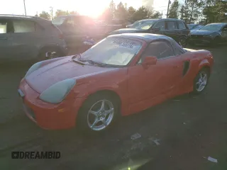 2002 Toyota MR2 z VIN JTDFR320X20050275, wystawiony jako Copart lot #78687794 z przebiegiem 183 243 mil mil oraz Szkoda całkowita • Salvage title. Historia ofert i sprzedaży dostępna na DreamBid. Obrazek 1.