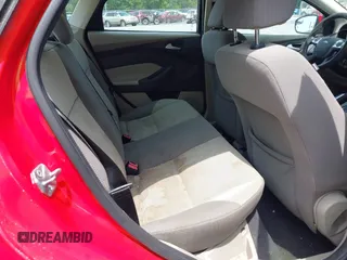 2013 Ford Focus SE с VIN 1FADP3F27DL111050, выставлен на аукционе IAAI как лот 42514336 с пробегом 160 642 миль миль и . История ставок и продаж доступна на DreamBid. Изображение 8.