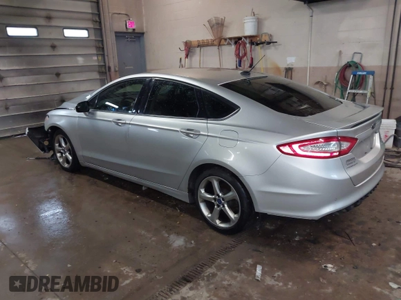 2013 Ford Fusion SE with VIN 3FA6P0HR7DR297028, listed as a IAAI auction lot 41934568 with 192,365 mi miles. Bid and sale history available at carsss.com. Image 3.