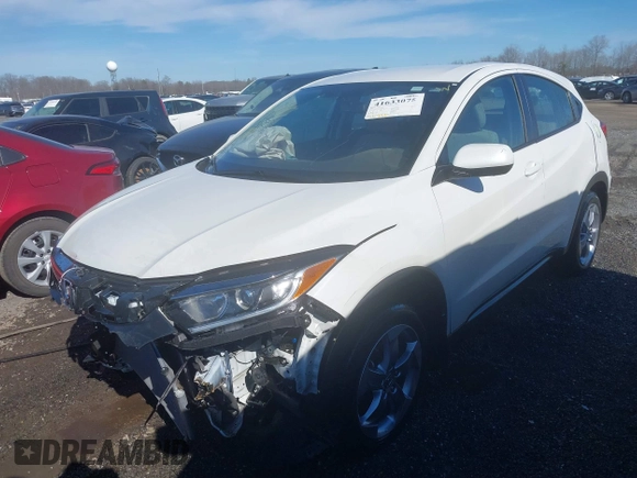 2022 Honda HR-V LX with VIN 3CZRU6H31NM768923, listed as a IAAI auction lot 41633075 with 56,886 mi miles. Bid and sale history available at carsss.com. Image 17.