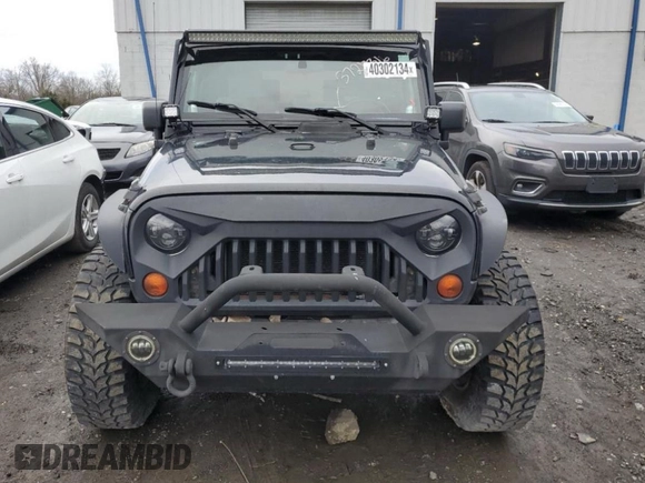 2008 Jeep Wrangler X with VIN 1J4FA24108L556254, listed as a Copart auction lot 55459435 with 171,672 mi miles and Clean Title. Bid and sale history available at carsss.com. Image 1.