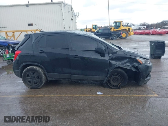 2018 Chevrolet Trax LS with VIN 3GNCJKSB5JL250074, listed as a IAAI auction lot 41727033 with 91,116 mi miles. Bid and sale history available at carsss.com. Image 13.