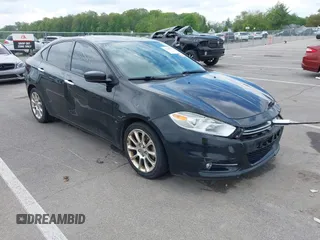 2013 Dodge Dart Limited z VIN 1C3CDFCA7DD317317, wystawiony jako IAAI lot #42266799 z przebiegiem 163 679 mil mil oraz . Historia ofert i sprzedaży dostępna na DreamBid. Obrazek 1.