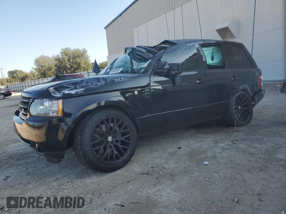 2011 Land Rover Range Rover SC z VIN SALMF1E40BA332639, wystawiony jako Copart lot #88084945 z przebiegiem Nie podano mil oraz Nie do naprawy • Non repairable. Historia ofert i sprzedaży dostępna na DreamBid. Obrazek 1.
