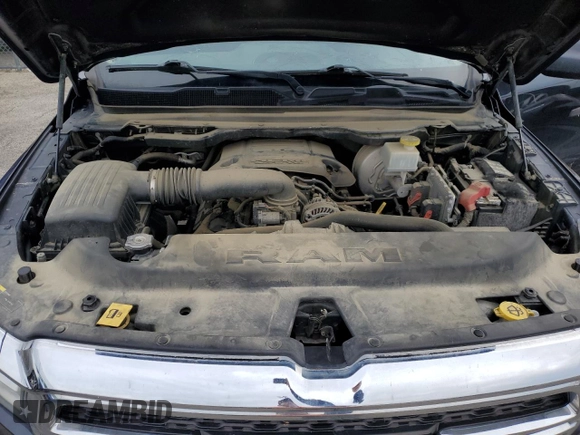 2019 Ram 1500 Tradesman z VIN 1C6SRFCT4KN662300, wystawiony jako Copart lot #52959345 z przebiegiem 133 477 mil mil oraz Szkoda całkowita • Salvage title. Historia ofert i sprzedaży dostępna na DreamBid. Obrazek 11.