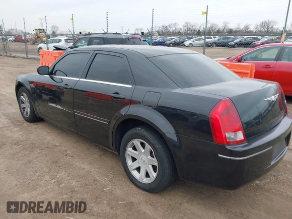 2005 Chrysler 300 Touring with VIN 2C3JA53G85H135564, listed as a IAAI auction lot 41822832 with 160,530 mi miles and . Bid and sale history available at DreamBid. Image 3.