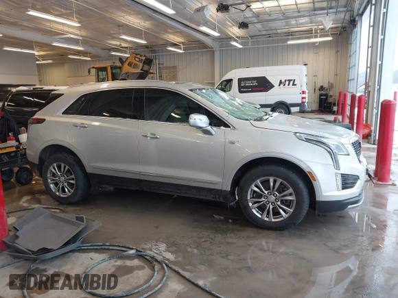 2020 Cadillac XT5 Premium Luxury FWD with VIN 1GYKNCRS5LZ172325, listed as a IAAI auction lot 41275366 with 102,796 mi miles. Bid and sale history available at carsss.com. Image 13.