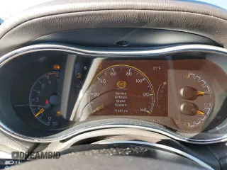 2020 Jeep Grand Cherokee Summit with VIN 1C4RJFJT9LC255247, listed as a Copart auction lot 45195775 with 71,987 mi miles and Salvage title. Bid and sale history available at DreamBid. Image 9.