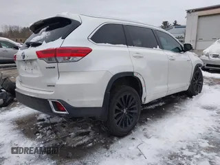 2018 Toyota Highlander Hybrid Limited с VIN 5TDDGRFH5JS043617, выставлен на аукционе IAAI как лот 41541783 с пробегом 91 038 миль миль и . История ставок и продаж доступна на DreamBid. Изображение 4.