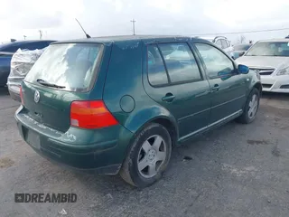 2000 Volkswagen Golf z VIN WVWGC21JXYW338538, wystawiony jako IAAI lot #41816769 z przebiegiem 177 792 mil mil oraz . Historia ofert i sprzedaży dostępna na DreamBid. Obrazek 4.