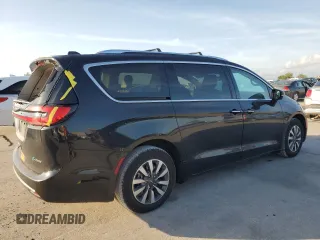 2021 Chrysler Pacifica Hybrid Touring L with VIN 2C4RC1L76MR578340, listed as a Copart auction lot 54748445 with 137,390 mi miles and Salvage title. Bid and sale history available at DreamBid. Image 3.