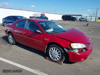 2001 Chrysler Sebring LXi with VIN 1C3EL56U31N704710, listed as a IAAI auction lot 41746277 with 106,050 mi miles. Bid and sale history available at carsss.com. Image 1.