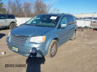 2010 Chrysler Town & Country Touring with VIN 2A4RR5D13AR308522, listed as a IAAI auction lot 41673246 with 125,647 mi miles. Bid and sale history available at carsss.com. Image 2.