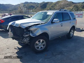 2012 Ford Escape Limited with VIN 1FMCU0EG0CKA30496, listed as a IAAI auction lot 41902437 with 208,934 mi miles and . Bid and sale history available at carsss.com. Image 18.