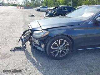 2015 Mercedes-Benz C-Class C 300 with VIN 55SWF4JB7FU084505, listed as a IAAI auction lot 41932523 with 1 mi miles. Bid and sale history available at carsss.com. Image 6.
