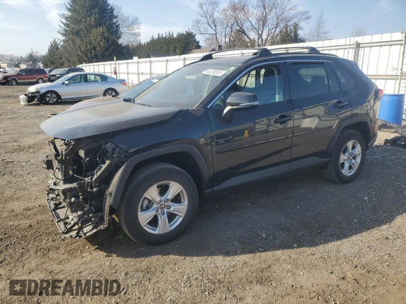 2021 Toyota RAV4 XLE with VIN 2T3P1RFV1MC200455, listed as a Copart auction lot 49230535 with 52,119 mi miles and Salvage Title. Bid and sale history available at carsss.com. Image 1.