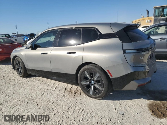 2023 BMW iX xDrive50 with VIN WB523CF07PCM53366, listed as a Copart auction lot 88066435 with 0 mi miles and Salvage Title. Bid and sale history available at carsss.com. Image 2.