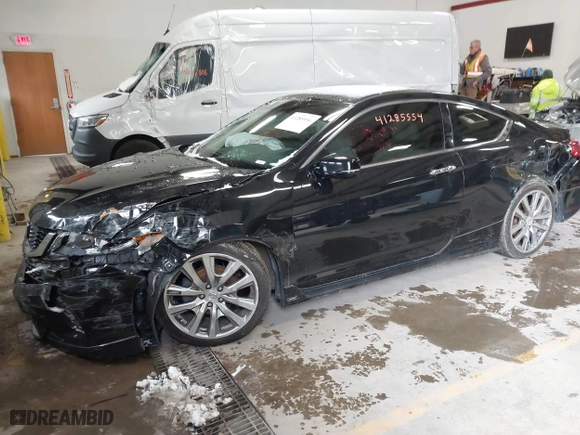 2014 Honda Accord Coupe EX-L with VIN 1HGCT2B84EA000251, listed as a IAAI auction lot 41285554 with 89,410 mi miles. Bid and sale history available at carsss.com. Image 18.