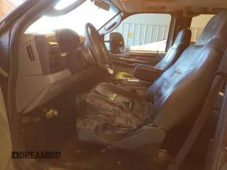 2005 Ford F-350 XL с VIN 1FTWW32P05EB47353, выставлен на аукционе Copart как лот 88794375 с пробегом 234 984 миль миль и Списание • Salvage title. История ставок и продаж доступна на DreamBid. Изображение 7.