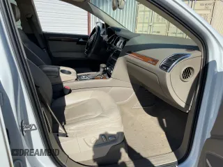 2014 Audi Q7 Premium Plus with VIN WA1LMAFEXED016226, listed as a Copart auction lot 57910315 with 139,500 mi miles and Clean title. Bid and sale history available at DreamBid. Image 5.