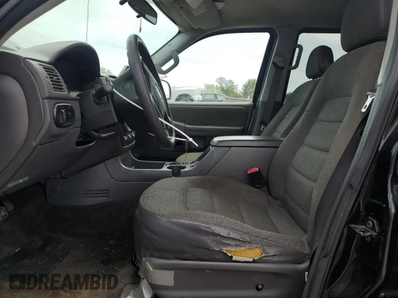 2005 Ford Explorer z VIN 1FMDU62KX5UA60435, wystawiony jako Copart lot #53371975 z przebiegiem 189 260 mil mil oraz Szkoda całkowita • Salvage title. Historia ofert i sprzedaży dostępna na DreamBid. Obrazek 7.