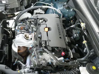 2025 Honda HR-V LX z VIN 3CZRZ2H32SM723351, wystawiony jako IAAI lot #42600038 z przebiegiem 7 530 mil mil oraz . Historia ofert i sprzedaży dostępna na DreamBid. Obrazek 19.