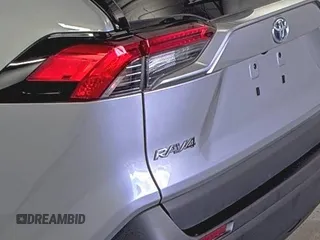 2023 Toyota RAV4 Hybrid XLE с VIN 2T3RWRFV9PW171333, выставлен на аукционе IAAI как лот 42774150 с пробегом 81 502 миль миль и . История ставок и продаж доступна на DreamBid. Изображение 12.