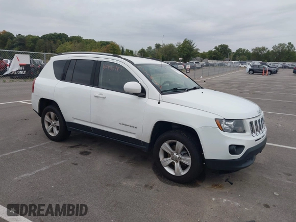 2016 Jeep Compass Latitude с VIN 1C4NJDEB9GD758958, выставлен на аукционе IAAI как лот 40445187 с пробегом 138 502 миль миль и . История ставок и продаж доступна на DreamBid. Изображение 1.