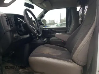 2019 Chevrolet Express Cargo Van with VIN 1GCWGAFG8K1229135, listed as a Copart auction lot 45114855 with 33,244 mi miles and Salvage Title. Bid and sale history available at carsss.com. Image 7.